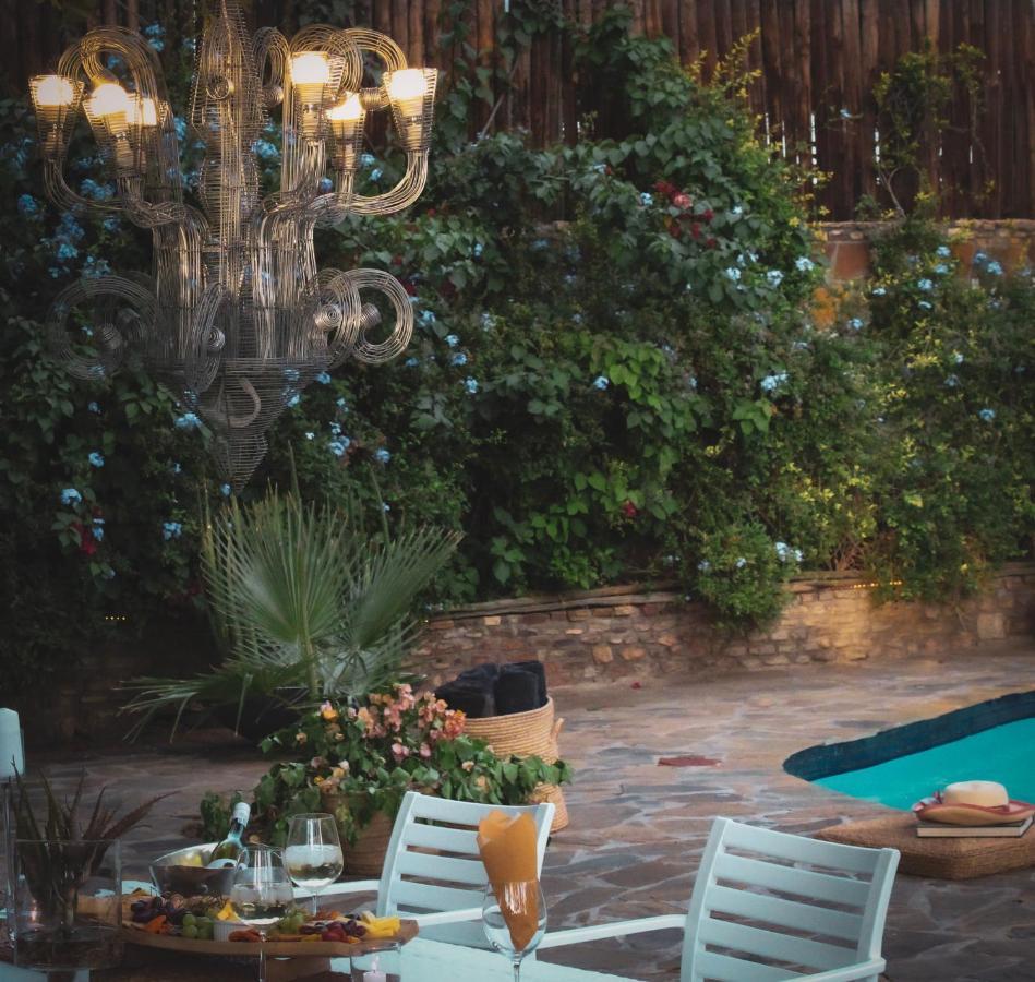 Alluring Self Catering 2 Bedroom Villa At Bokmakierie Villas Windhoek Exterior foto
